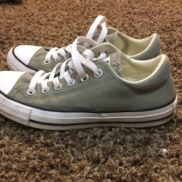 Converse - Picture 3 of 3